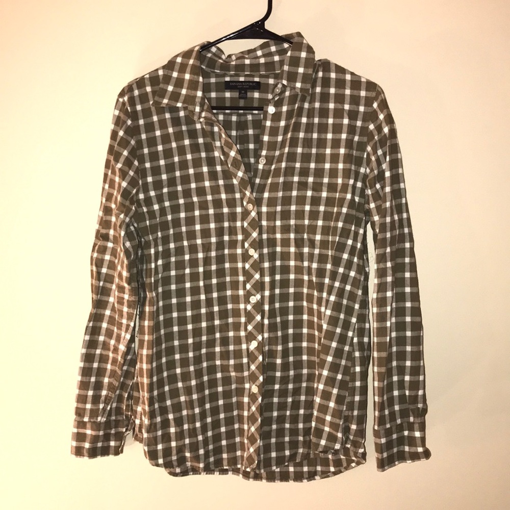 Banana Republic Soft Wash Button Down